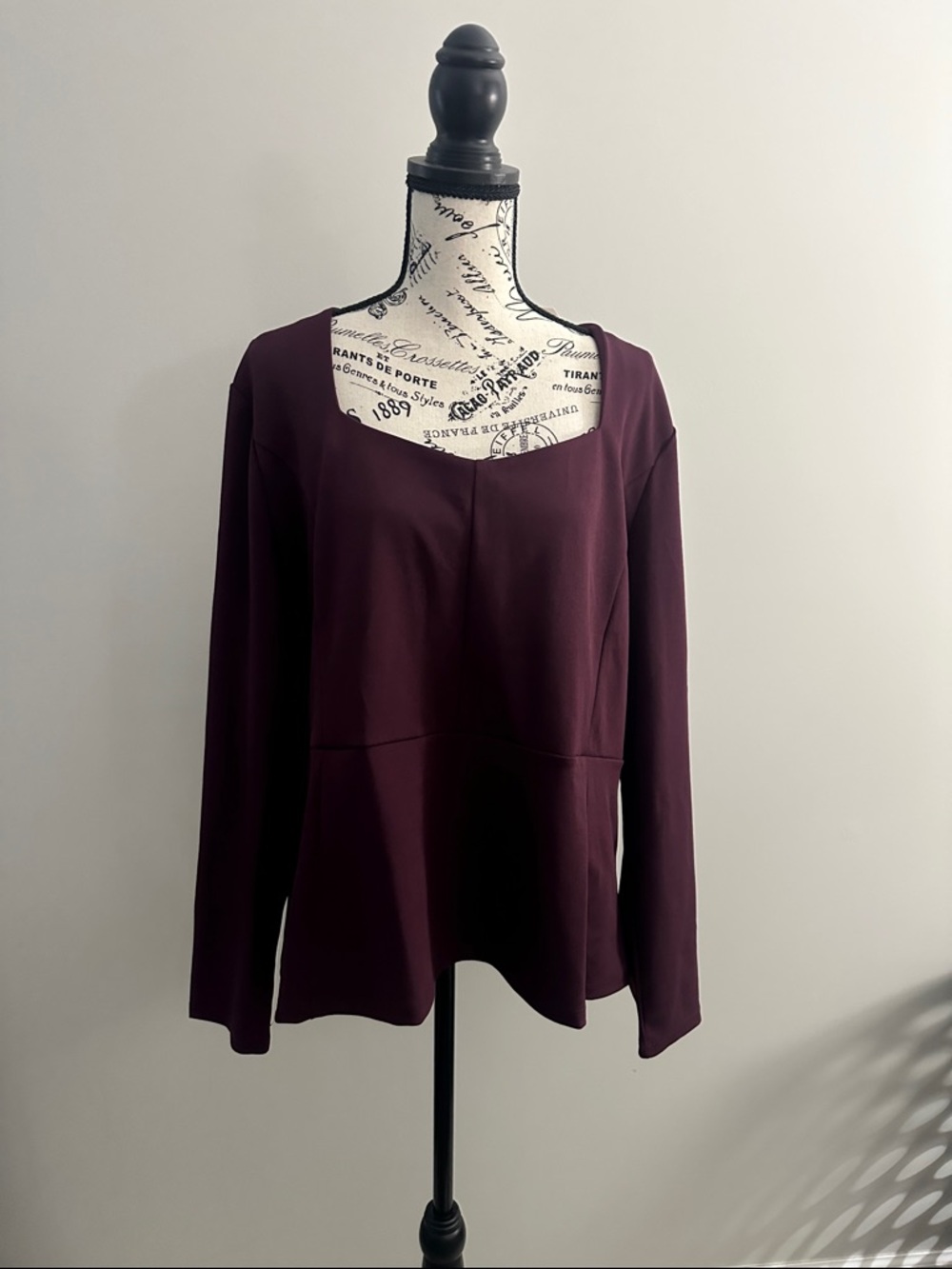 Ann Taylor Square Neck Long Sleeve Top in Deep Plum
